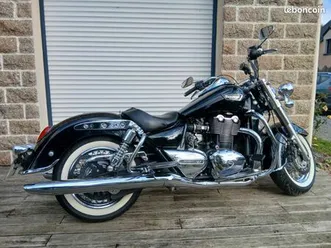 1700 triumph thunderbird