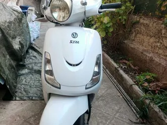 scooter 125 sym