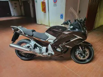 yamaha fjr 1300 ae marrone