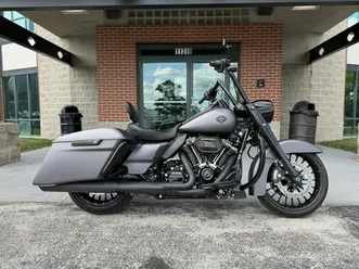 2017 harley-davidson road king special