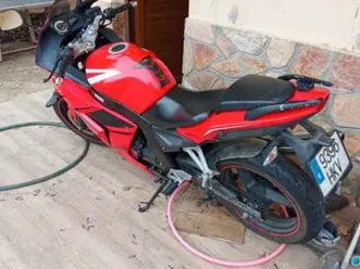 daelim - roadwin 125r