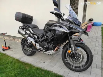 benelli trk 502x 35kw manuál