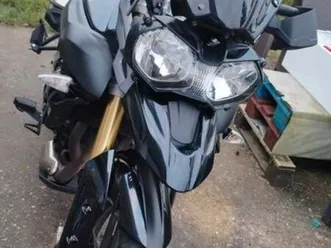 triumph tiger 800 abs