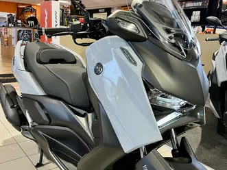 yamaha x-max 125 tech max