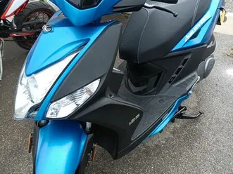 kymco 125 neuf