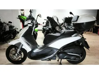 vendo piaggio beverly 350 sporttouring ie (2011 - 15) usata a seregno (codice 9877452) - moto.it