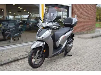 honda sh 300 300i abs zeer goede staat