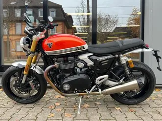 triumph speed twin 1200 rs ** neu bereift ** 2025**