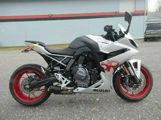 2024 suzuki gsx-8r
