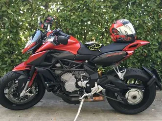 mv agusta rivale 800 rivale carbon edition rosso