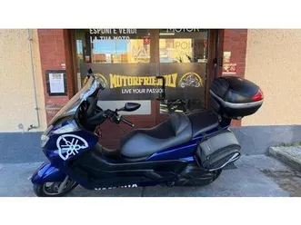 vendo yamaha majesty 400 (2004 - 08) usata a val della torre (codice 9877741) - moto.it