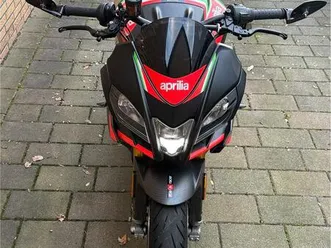 aprilia tuono v4 1100 factory