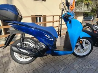 honda sh 125 40° anniversario special edition