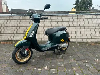 vespa sprint 50 4 t racing sixties grün winterpreis