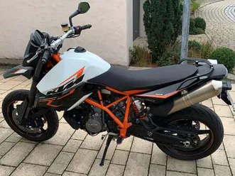 ktm 990 supermoto