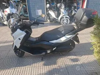 yamaha nmax scooter