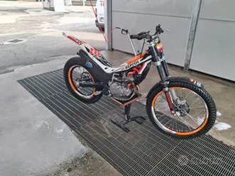 trial montesa cota 4rt repsol