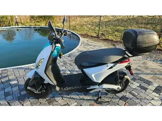 piaggio-one-elektryczny-jastrzebie-zdroj