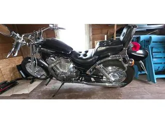 suzuki intruder 1400