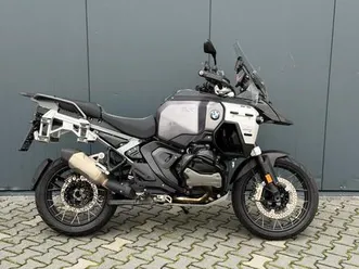 bmw r 1300 gs adventure triple black