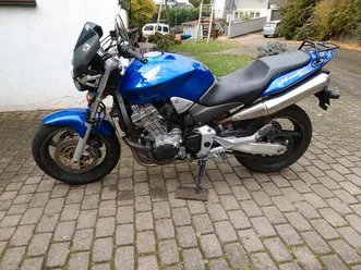 honda hornet 900