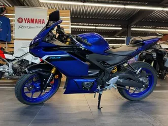 yamaha yzf-r3 2025 320 cm3 | moto sportive | 200 km | bleu | 87220 feytiat