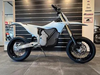 stark varg sm super moto finanzierbar‼️neu a1 sofort verfügbar‼️