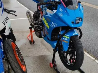 ② ktm rc cup 390 piste uniquement