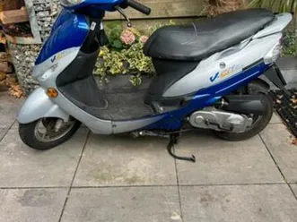 peugeot v clic 4takt opknapper met kenteken blauw — scooters | peugeot — marktplaats