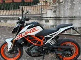 ktm duke 390