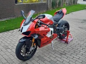 ducati panigale v4r