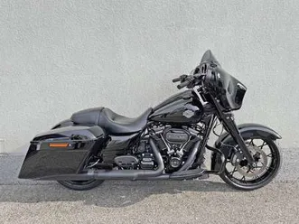 street glide special flhxs