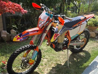 ktm 350 tenuta maniacalmente