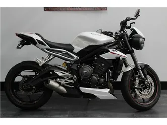 2019 triumph street triple rs