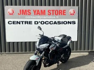 kawasaki z 650 2022 702 cm3 | moto roadster | 3 615 km | blanc | 84000 avignon