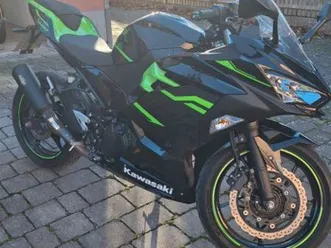 kawasaki ninja 400