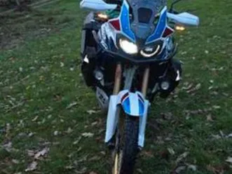 honda - africa twin crf 1000 adv dct