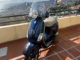 vespa lx 125 i.e. 2011 santa maria maior