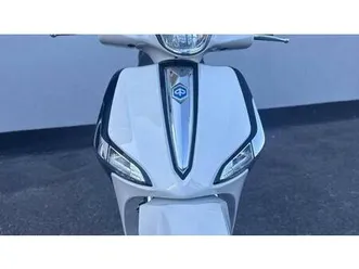 vendo piaggio liberty 50 3v (2021 - 24) usata a grottaminarda (codice 9878105) - moto.it