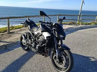 kawasaki z900 nova de 7/2025 com escape sc project alcobaça e vestiaria