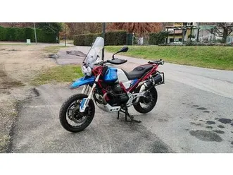 vendo moto guzzi v85 tt evocative graphics (2021 - 23) usata a armeno (codice 9873474) - moto.it