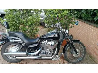 honda shadow spirit nero
