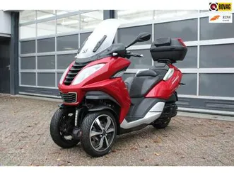 peugeot metropolis scooter rs rood