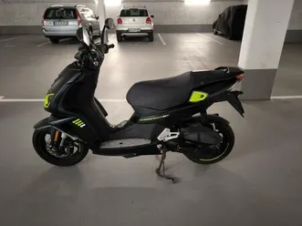 peugeot speedfight 4