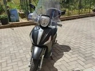 piaggio beverly 125