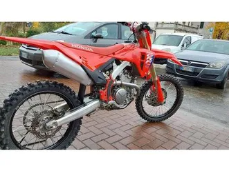 vendo honda crf 250 r (2025) usata a pavullo nel frignano (codice 9878175) - moto.it