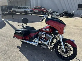 2020 indian motorcycle® chieftain® elite thunder black vivid crystal/wildfire red candy