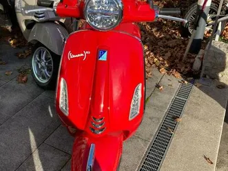 vespa primavera 125 e5+ red