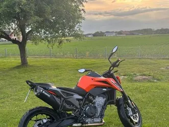 ktm 790 duke techpaket akrapovic garantie zubehör 1500€