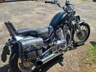 suzuki intruder vs 750